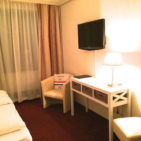 Hotel Waldkur Leer Luaran gambar