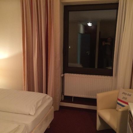 Hotel Waldkur Leer Luaran gambar