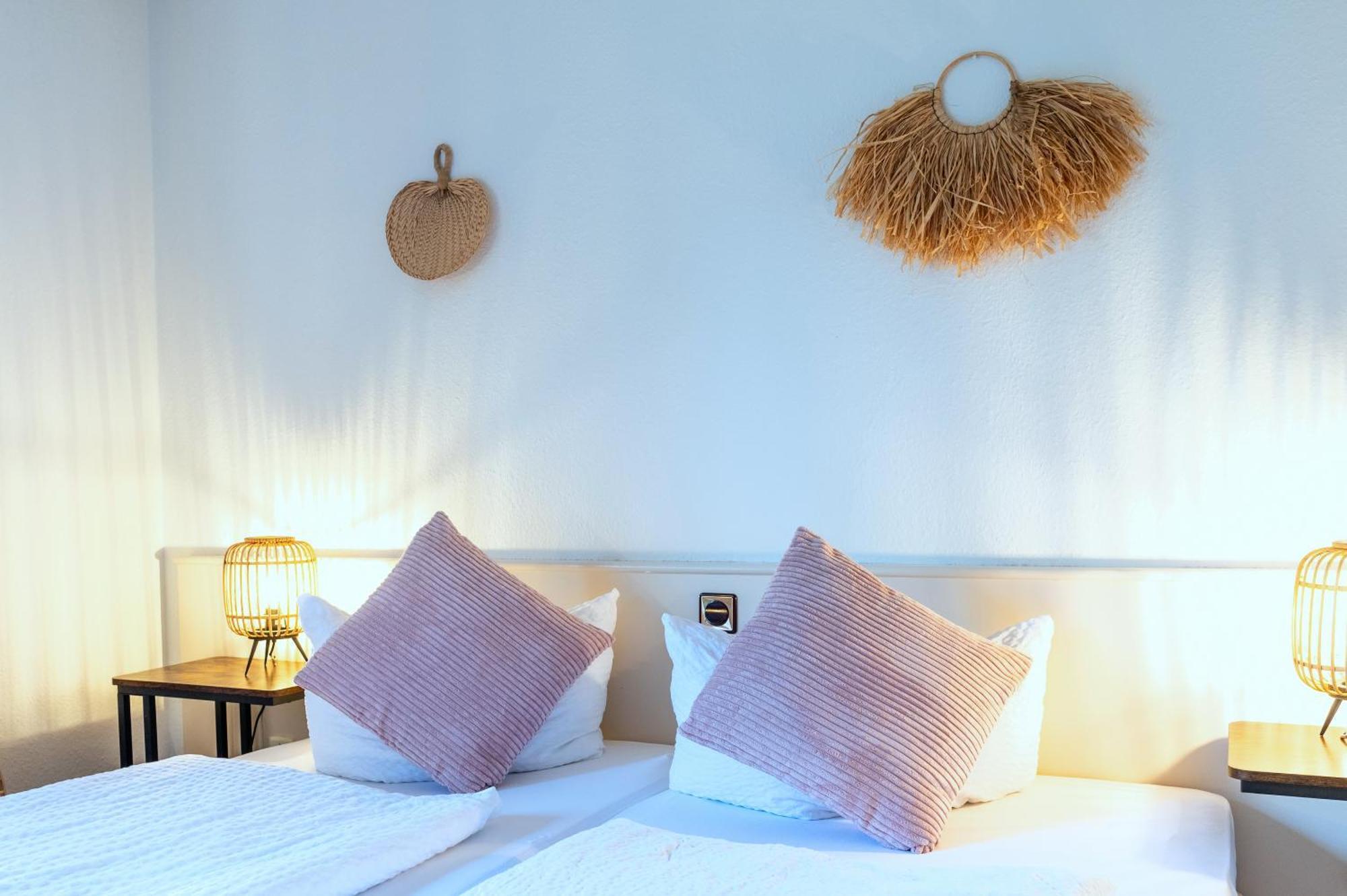 Hotel Waldkur Leer Luaran gambar