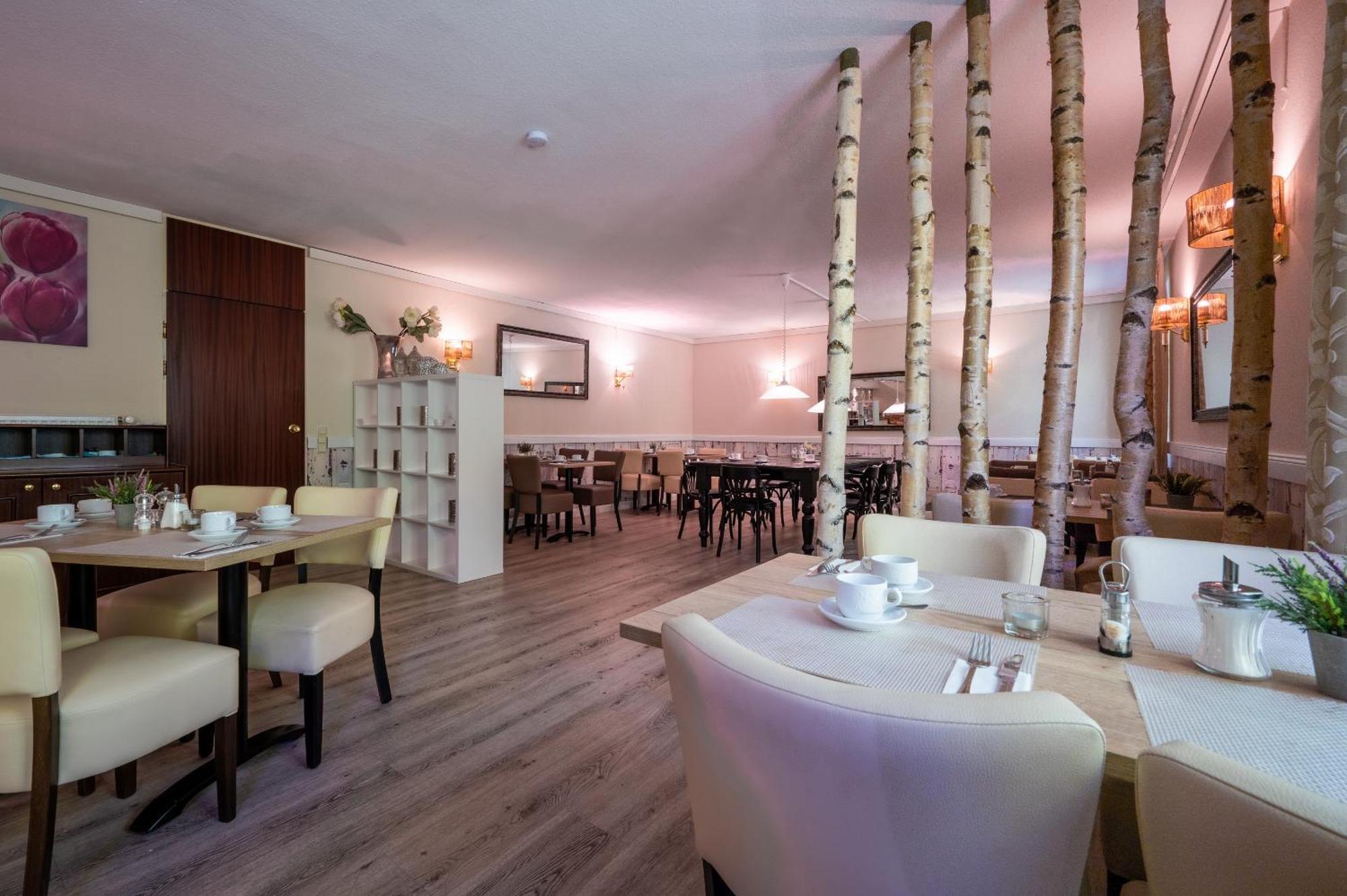 Hotel Waldkur Leer Luaran gambar