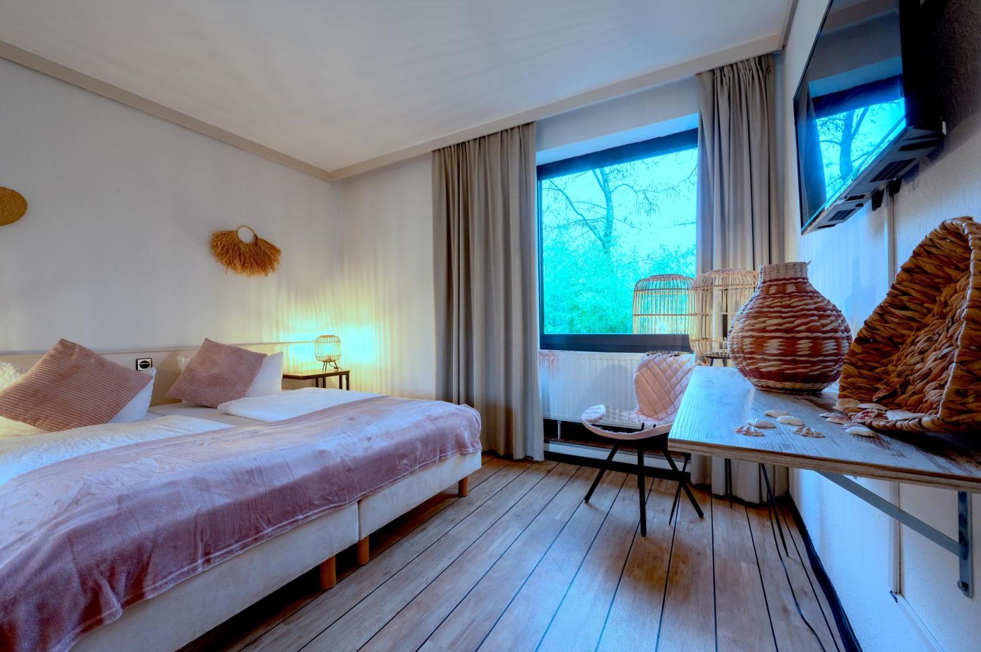 Hotel Waldkur Leer Luaran gambar